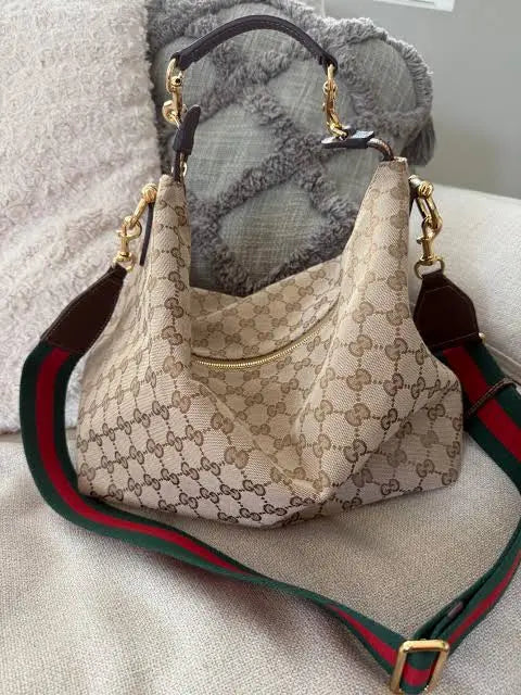 Brera Medium Crossbody Bag